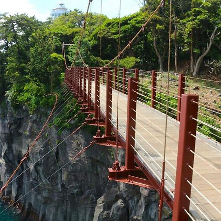 伊豆高原 温泉付別荘 Isana Mountain Villa Futo Екстериор снимка