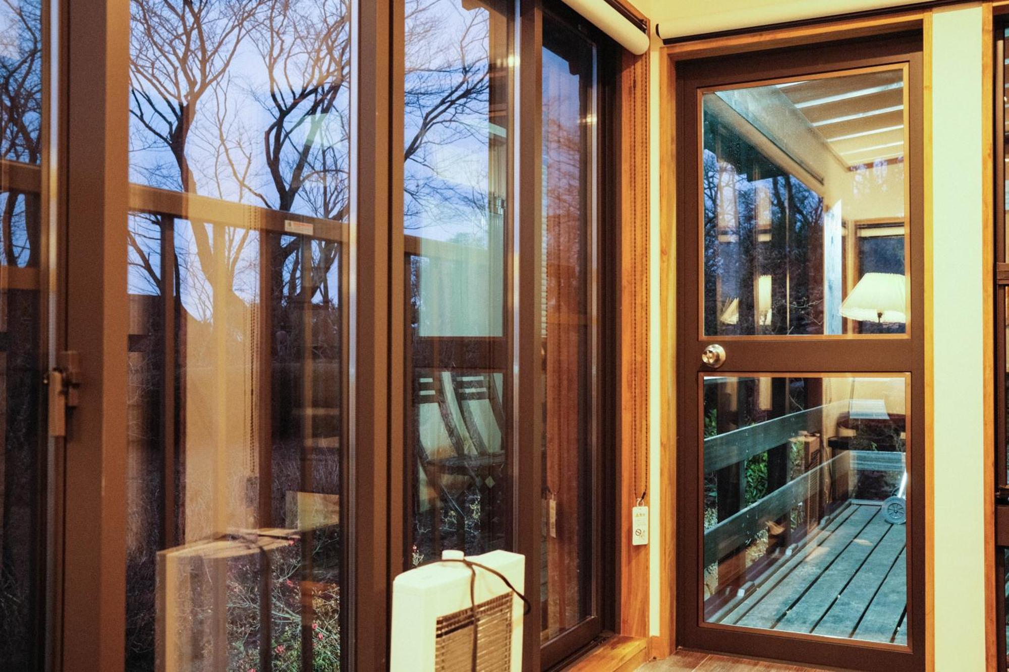 伊豆高原 温泉付別荘 Isana Mountain Villa Futo Екстериор снимка